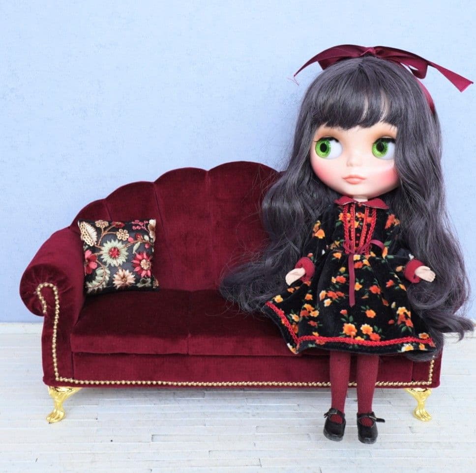 オマケ付】ドール用1/6サイズ シェル型ソファ3人用 ワインレッド