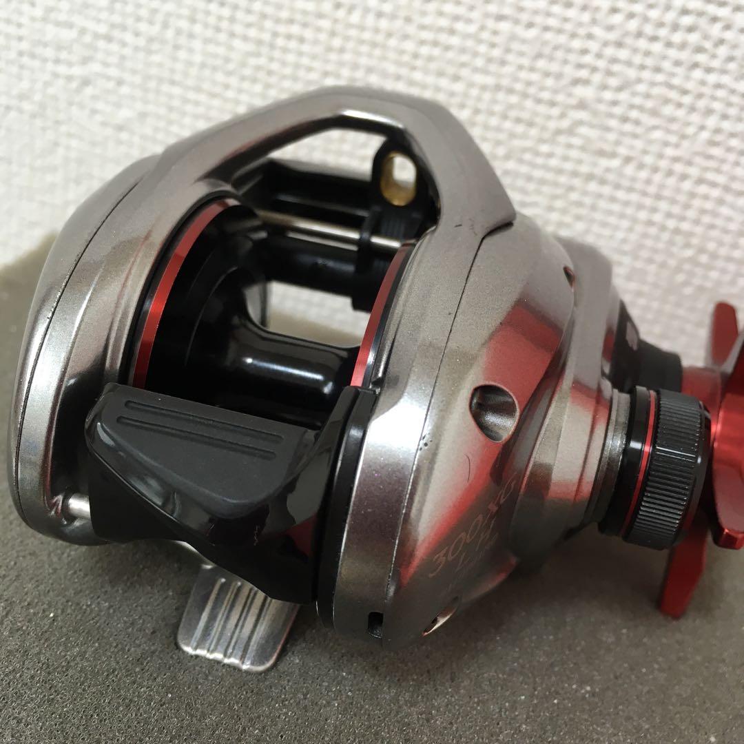 美品☆シマノ☆スコーピオンMD☆300XG LH☆ハンドル無し☆F-13 - メルカリ