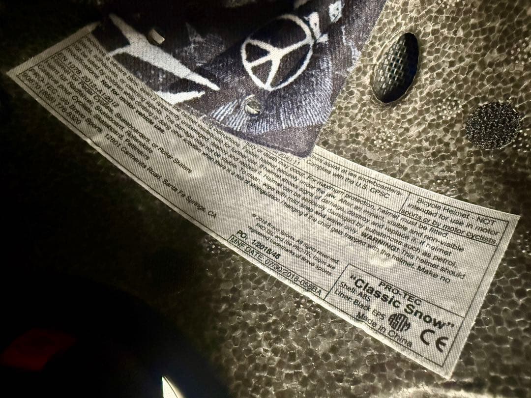 PRO-TEC マーブル模様 ヘルメット コラボ volcom 未使用 L