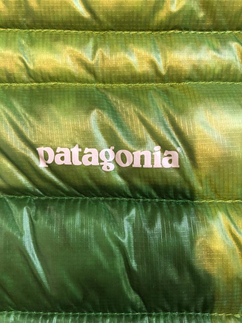 パタゴニア ダウンジャケット 袋付き Patagonia ライトグリーン XS