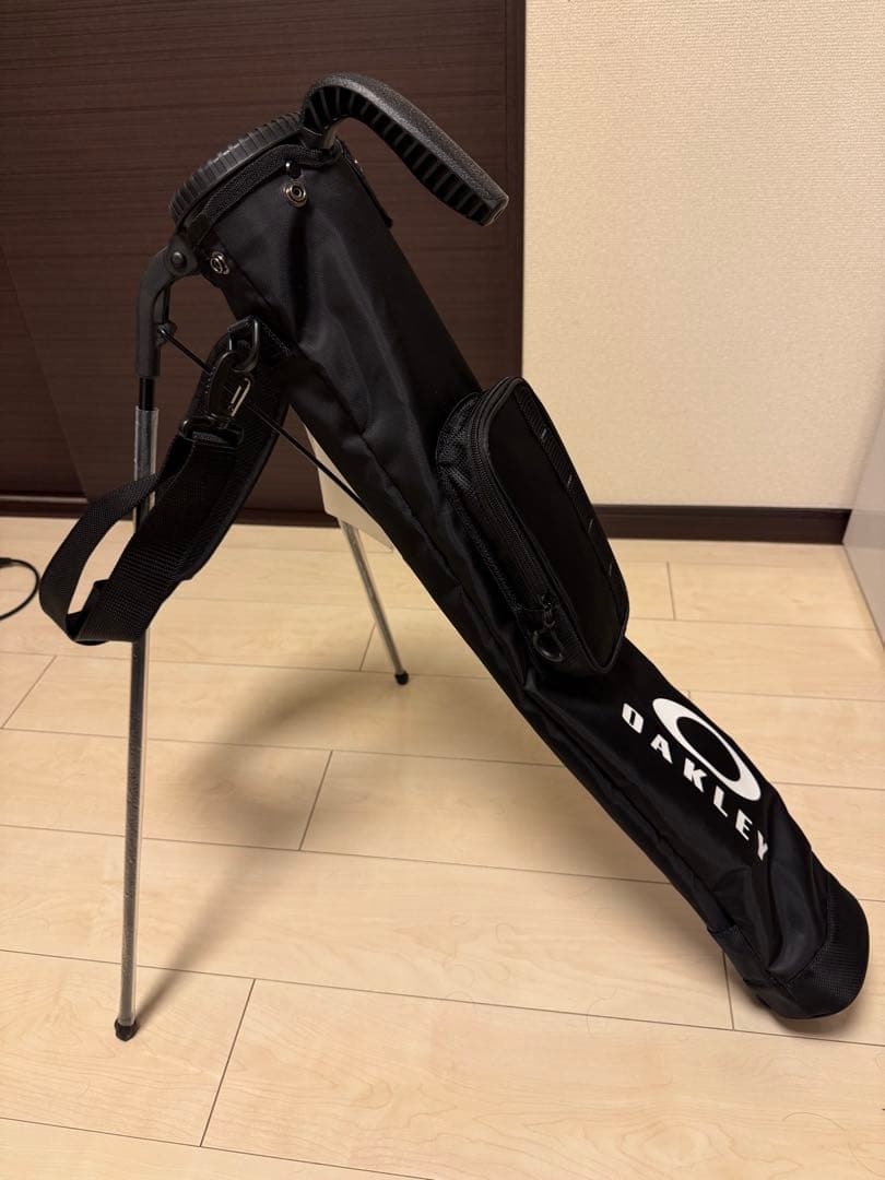 【新品】オークリー　OAKLEY セルフスタンドバッグ 楽天市場】オークリー ゴルフ セルフスタンド OAKLEY STAND CLUB CASE