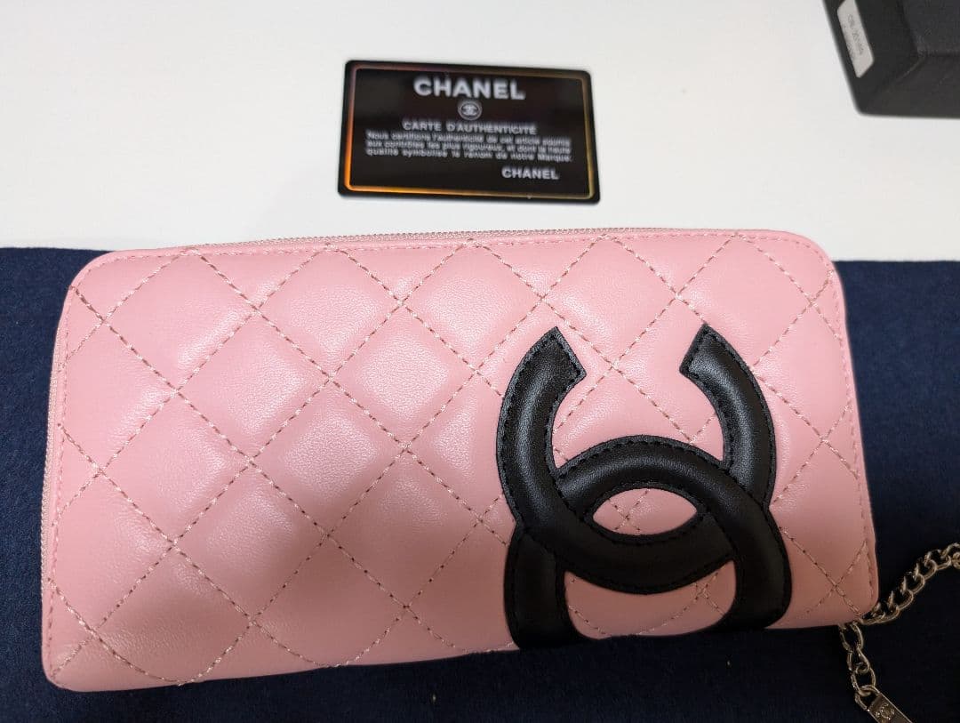 CHANEL ピンク系 長財布 認証カード付き - cataloguedislab.com