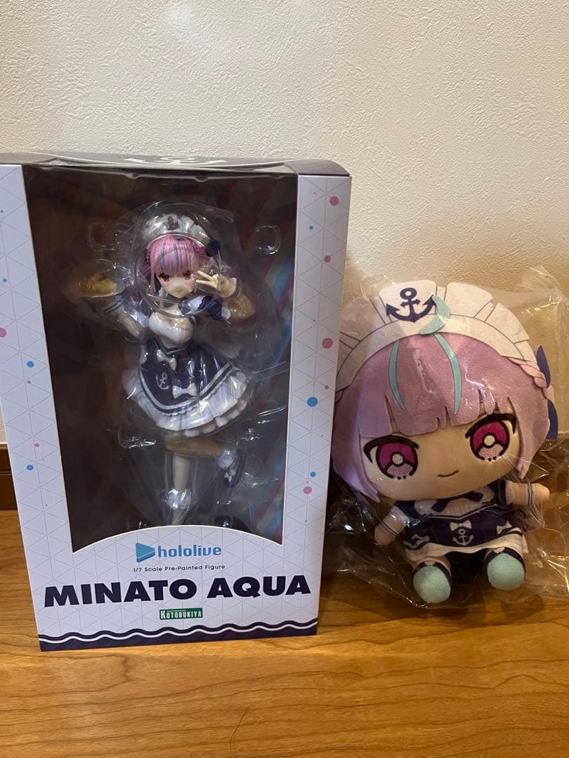 hololive湊あくあ　フィギュア ぬいぐるみセット Amazon.co.jp: ホロ friends with u 湊あくあ ぬいぐるみフィギュア