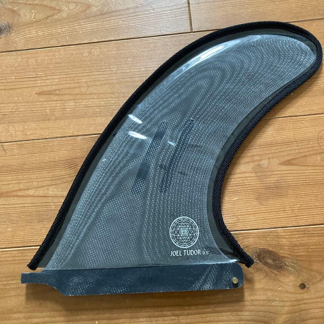 新品未使用　キャプテンフィン　ジョエルチューダー　ノーズライダーフィン9.5 新品未使用 キャプテンフィン ジョエルチューダー ノーズライダー