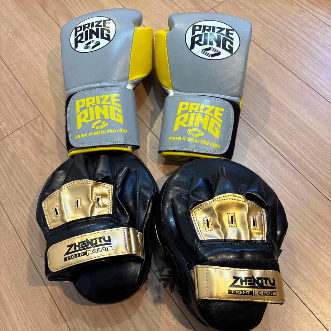 PRIZE RING ボクシンググローブ 14oz とパンチングミット Amazon.co.jp: PRIZE RING／プライズリング 