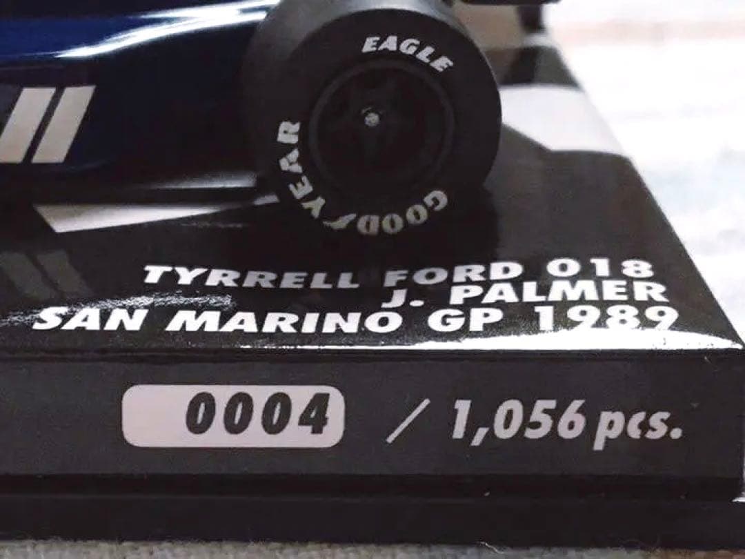 シリアル良番！ ミニチャンプス 1/43 ティレル018 世界1056個限定