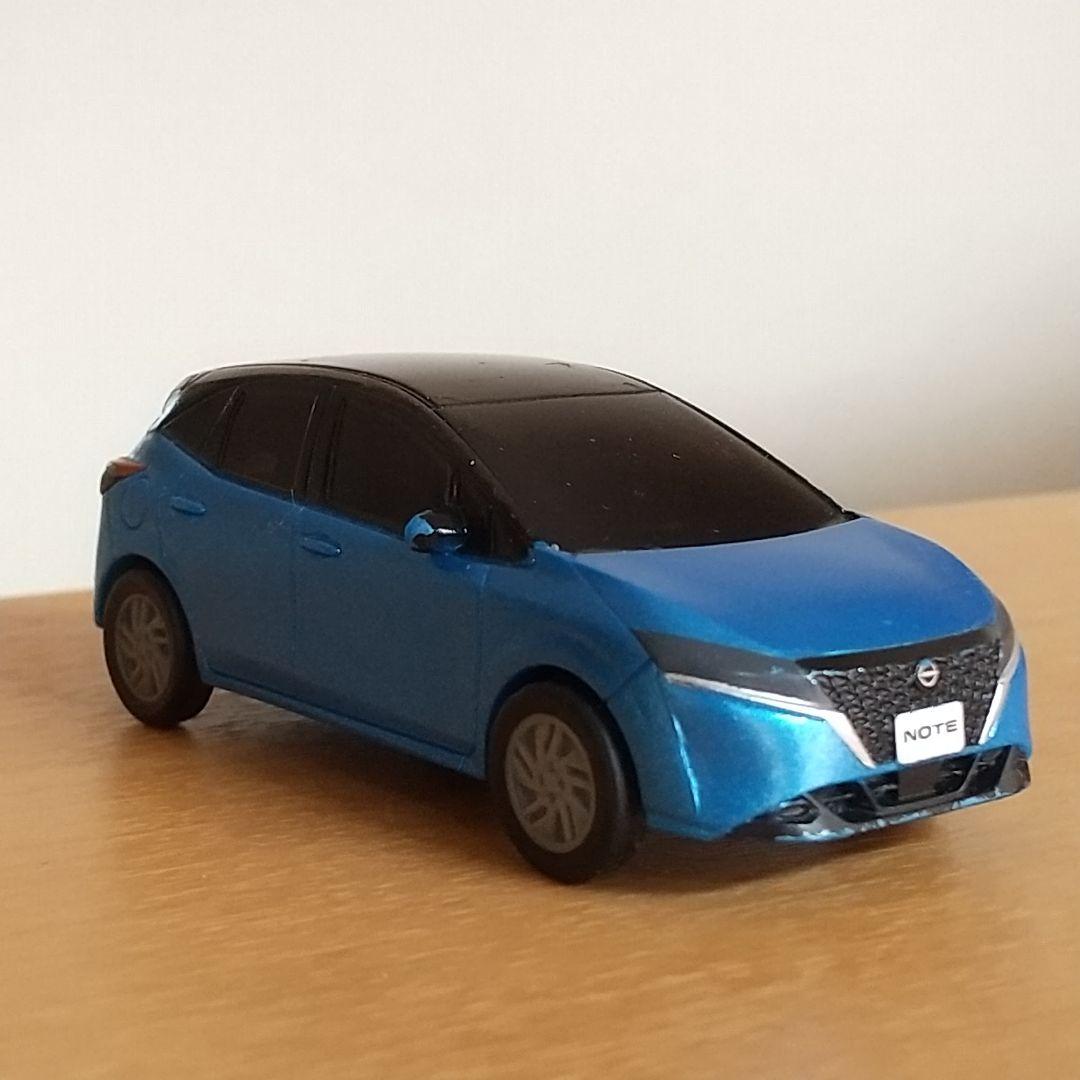 ディーラー非売品】日産 ノート ミニカー ブルー ツートンカラー