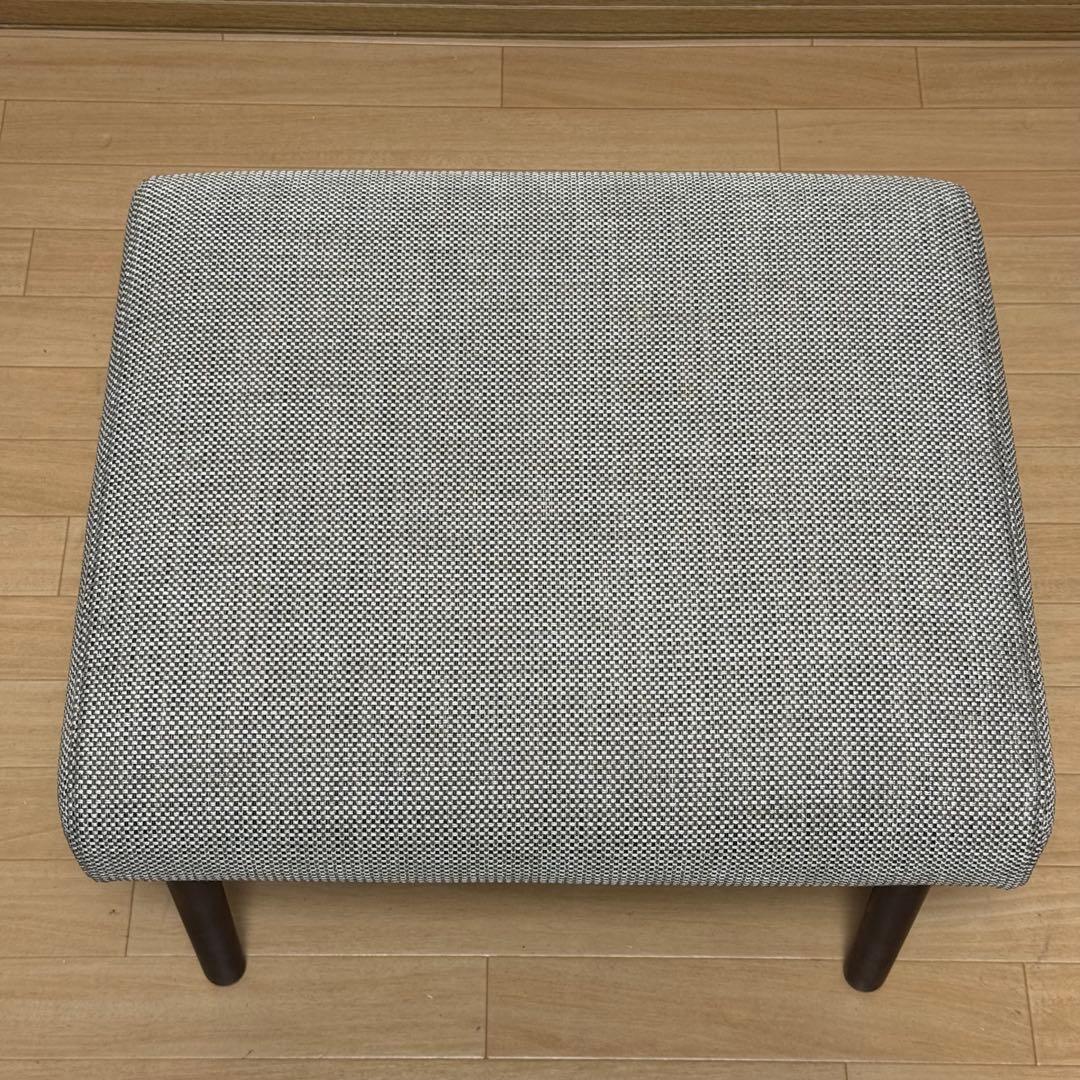 美品】カリモク オットマン スツール WD4306WWK 足置き 腰掛け - メルカリ