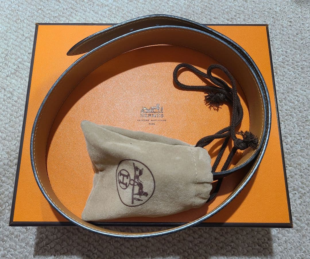 HERMES ブラック ベルト Hロゴバックル HERMES（エルメス） トゥナイトカラー ベルト Hロゴ 85cm レザー