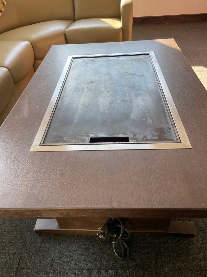 テーブル型鉄板付き　電源コード付き テーブル型鉄板付き 電源コード付き