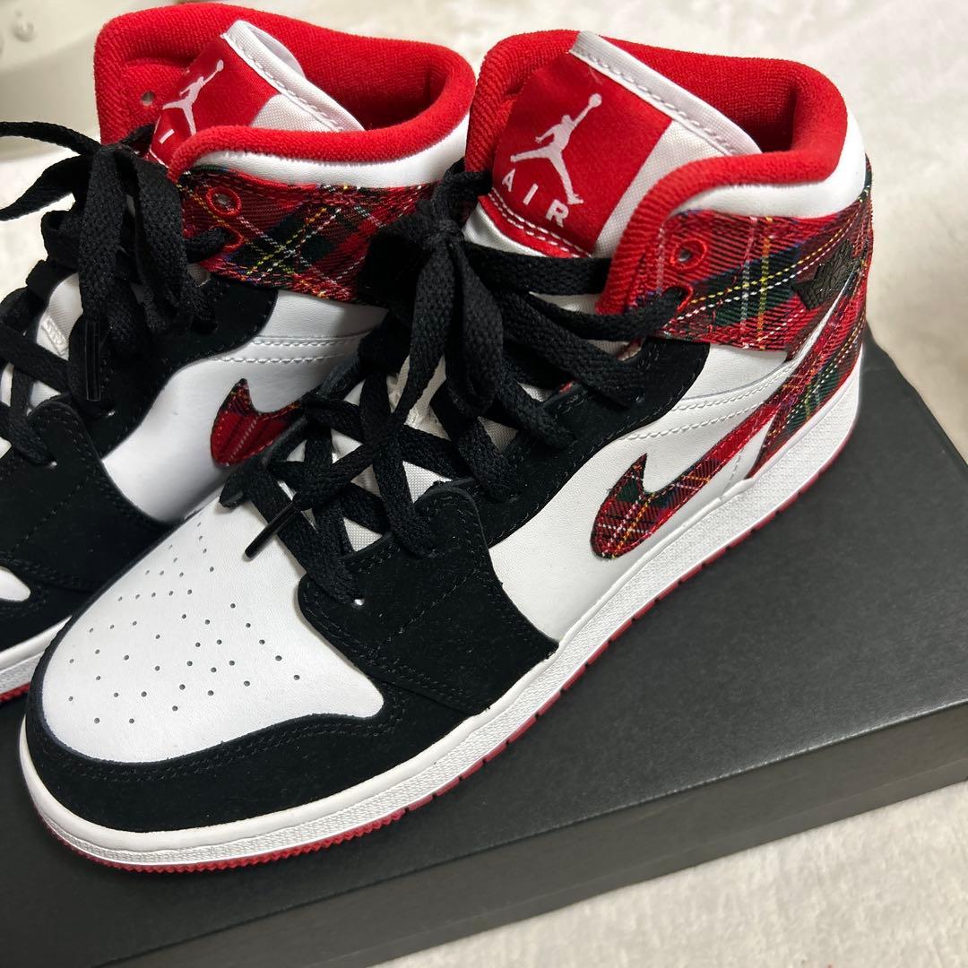 AIR Jordan 1mid 新品未使用 Nike Air Jordan 1 Mid 