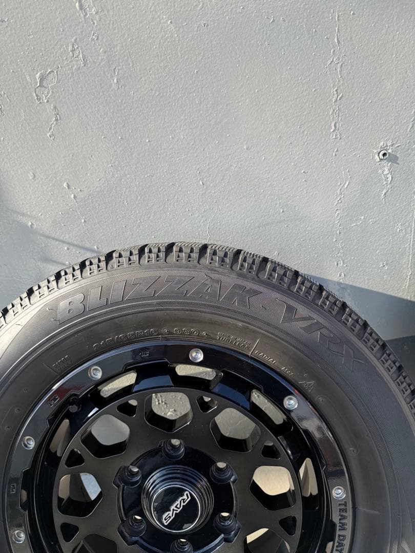 在庫限り) RAYS デイトナ M9 16インチ スタッドレス・ホイールセット