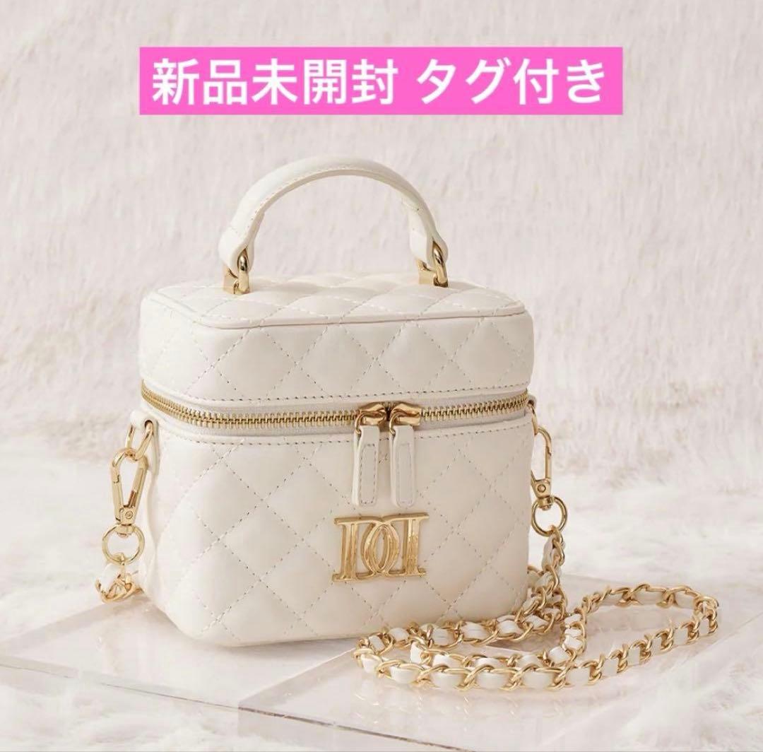 Darich キルティングスクエアミニバッグ ゴールドパーツ ホワイト 白