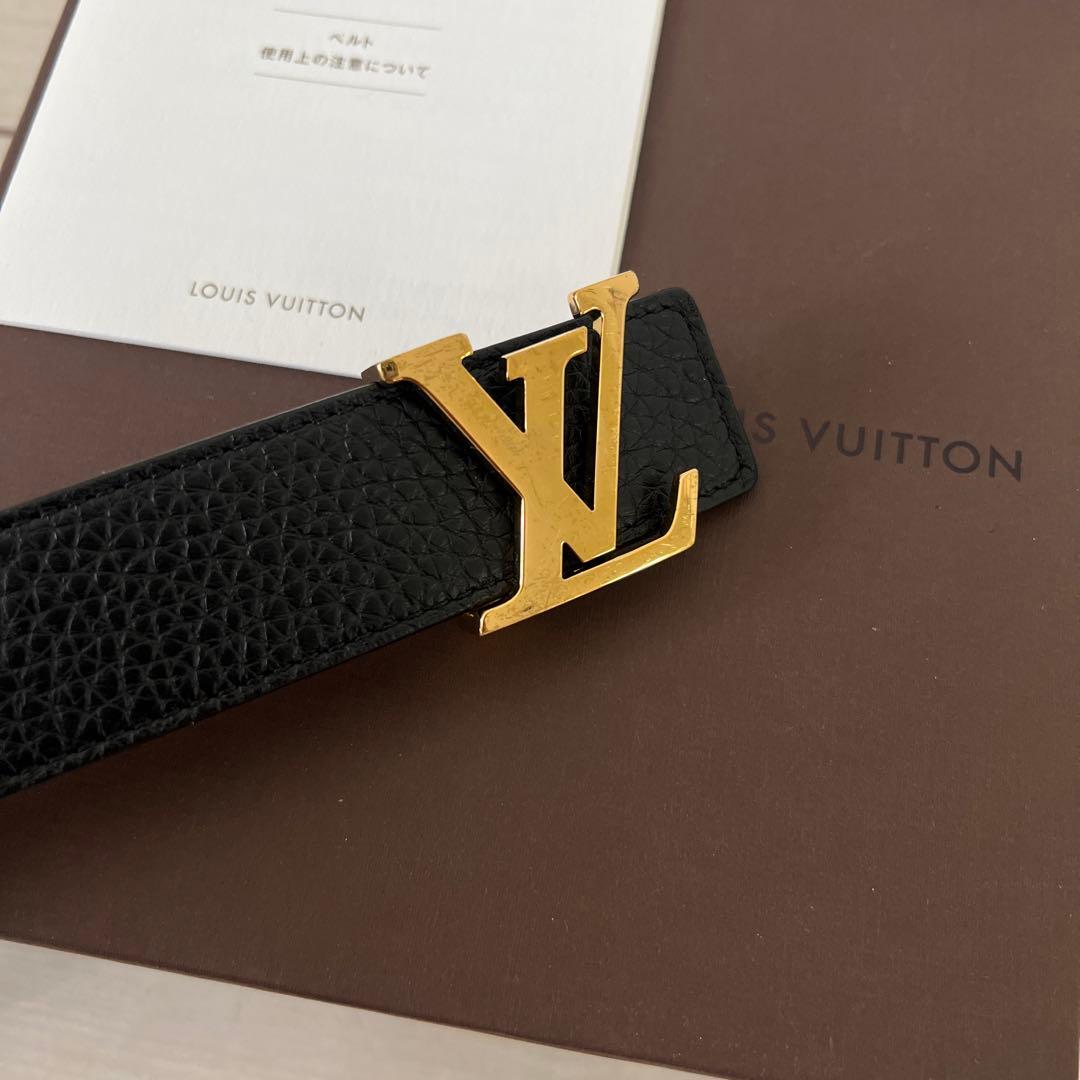 ヴィトン リバーシブル ベルト サンチュール・イニシャル マドレーヌ黒
