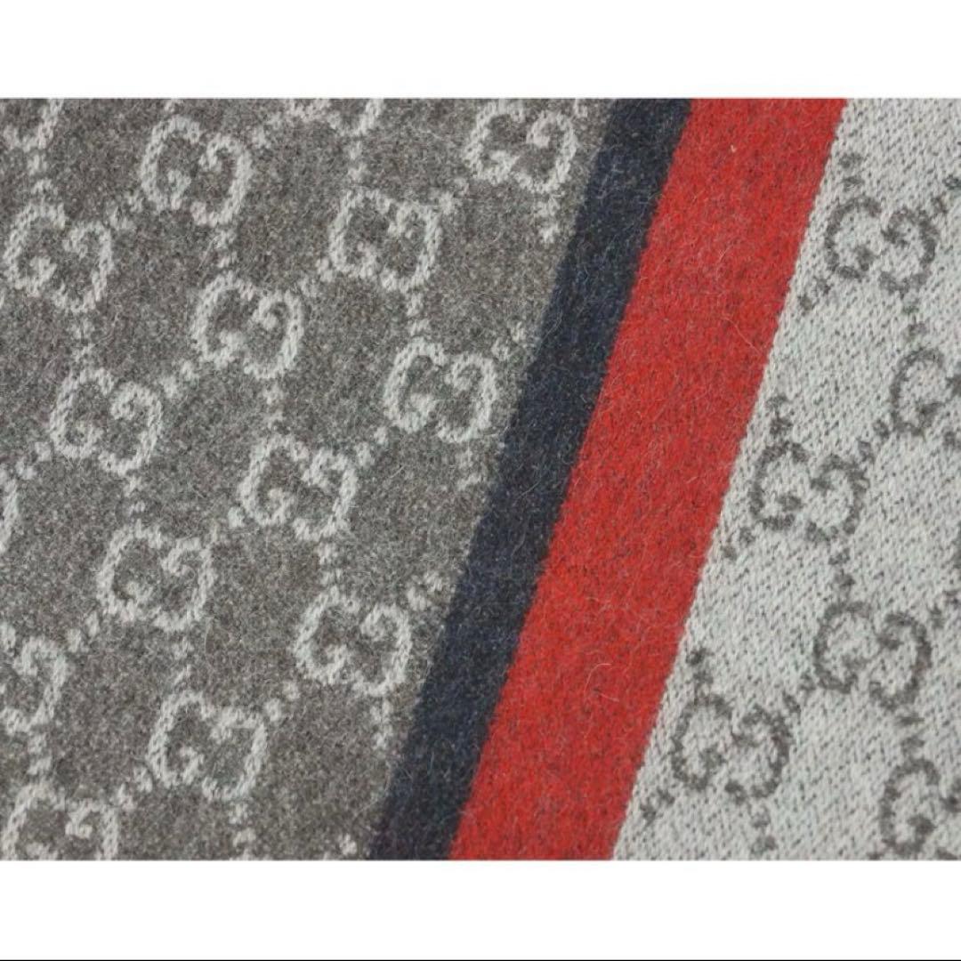 新品タグ付きGUCCI マフラー グレー 赤 青