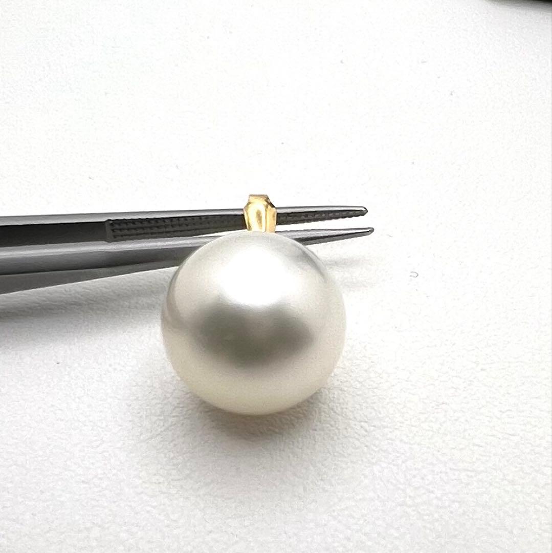 K18 ペンダント　トップ　南洋白蝶真珠　11.2 ㎜　2.3g