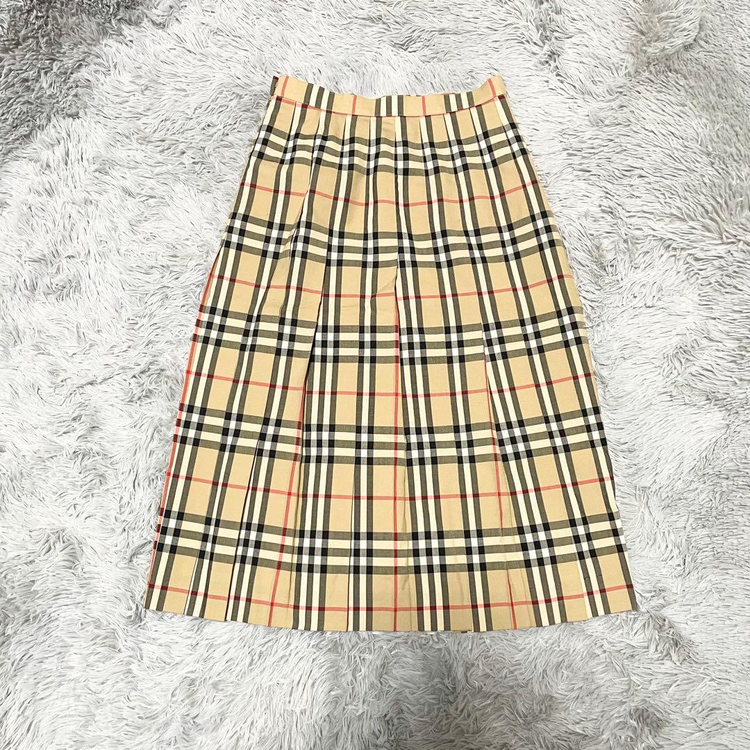 バーバリー プリーツスカート ノバチェック M - メルカリ