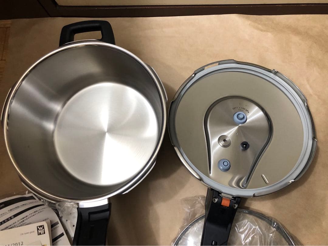 未使用　圧力鍋 WMF パーフェクトウルトラ 4.5L ガラス蓋付き