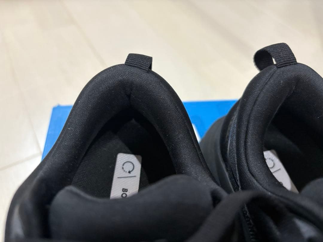 週末セール美品HOKA ONE ONE ホカボンダイ 8 24.5cm