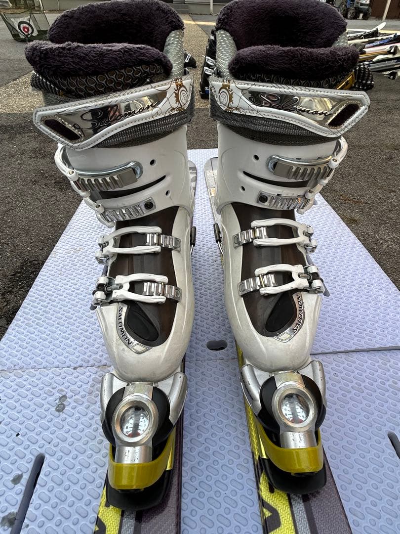 Salomon サロモン 女性用スキーブーツ 24.5cm