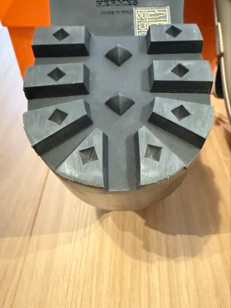 HERMES モカシン 《ルーブル》 ローファー 新作