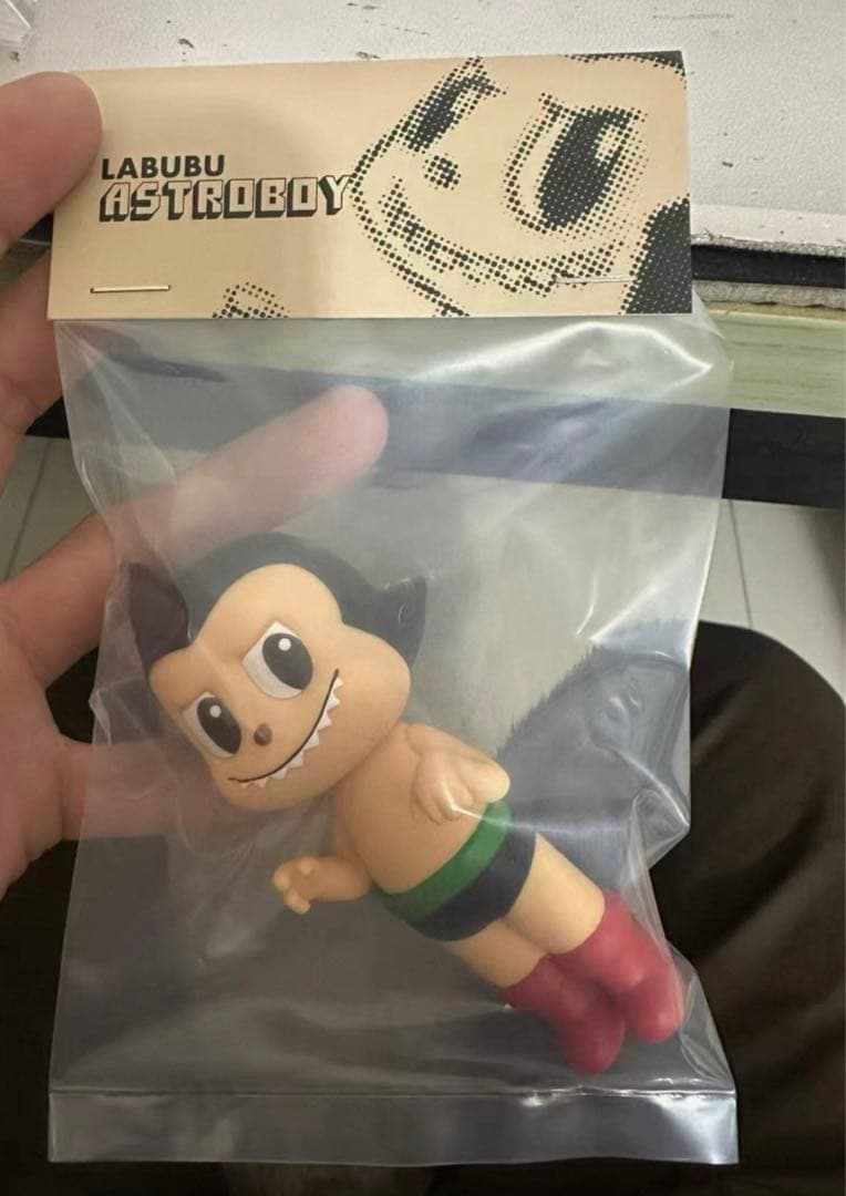 Labubu astroboy mini how2work ラブブ Labubu astroboy mini how2work