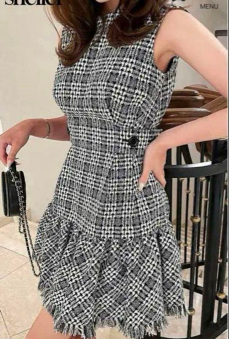 新品・未着用】sheller シェリエ サイドタッククラシカルドレスワンピース