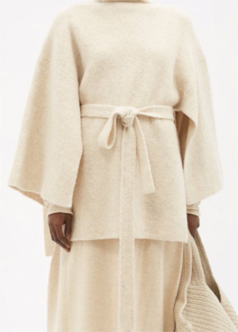 ローレンマヌージアン アルパカポンチョ ケープニット 美品 - メルカリ