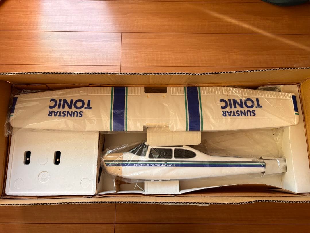 SUNSTAR TONICラジコン飛行機[CESSNA-182] - メルカリ