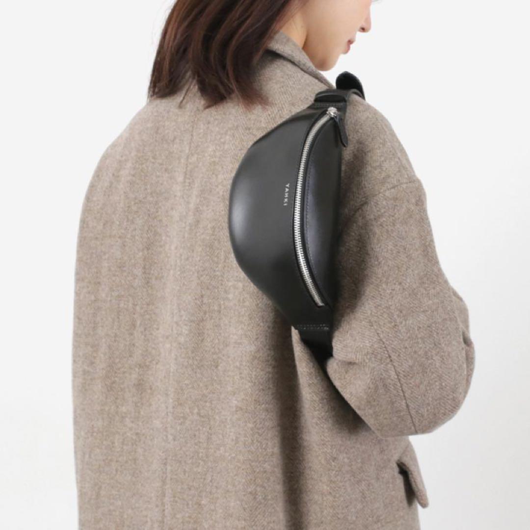 YAHKI Soft W Face Cross Body Bag