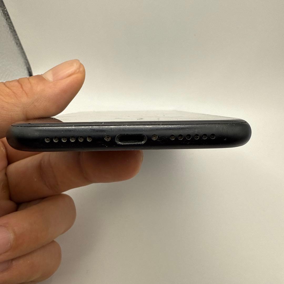 iPhoneXR ブラック ジャンク 画面割れ 変形 - メルカリ