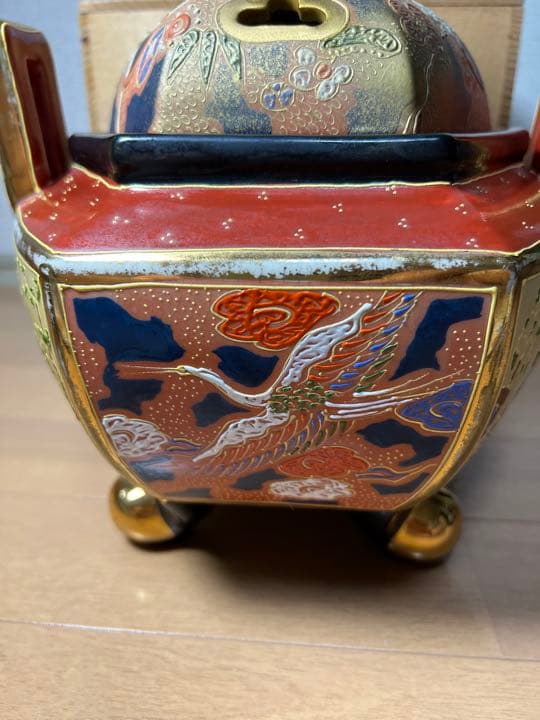 568 九谷焼 時代物 香炉 獅子 鶴 花紋 古美術品 金彩 - メルカリ