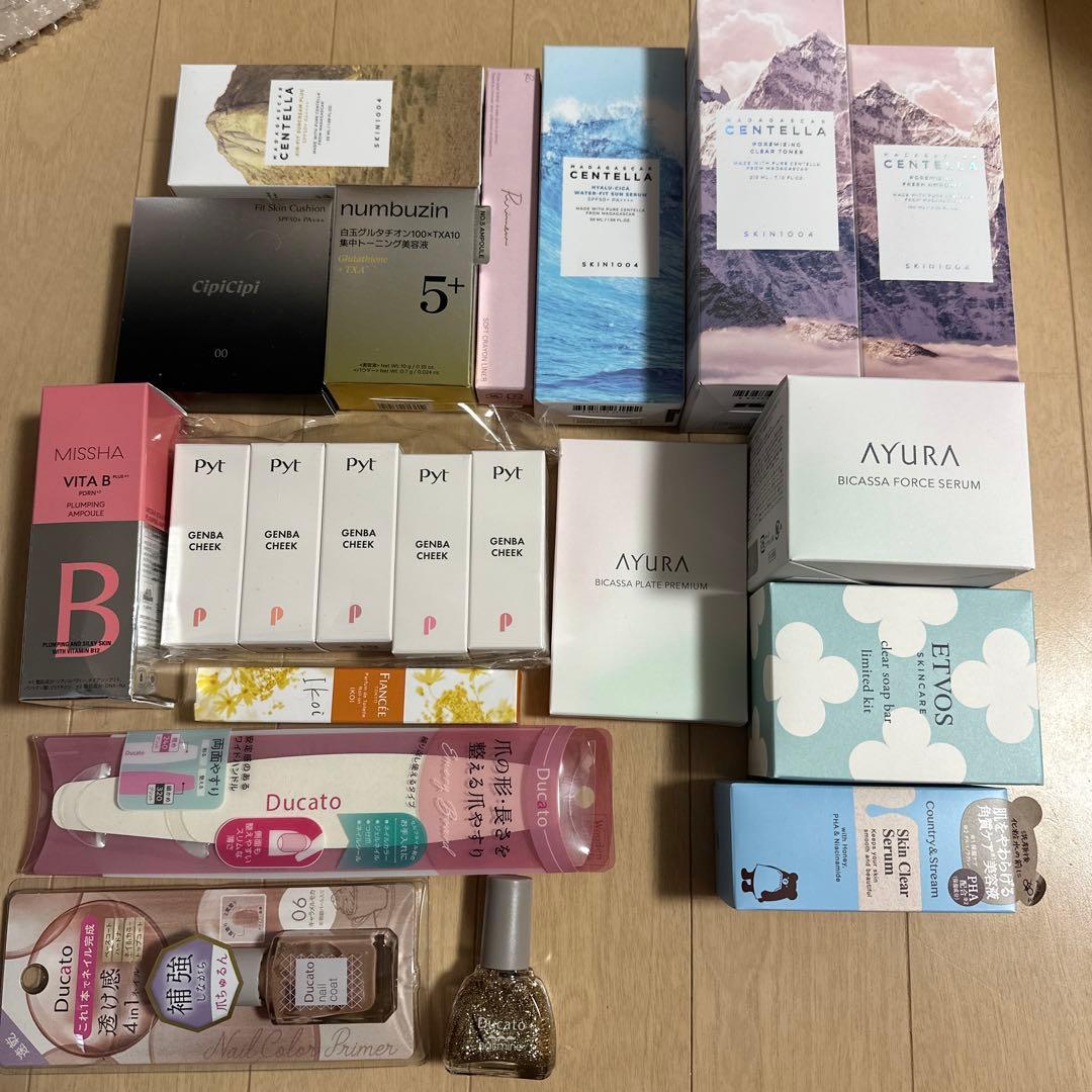 コスメまとめ売り13 プチプラ デパコス mqdefault.jpg