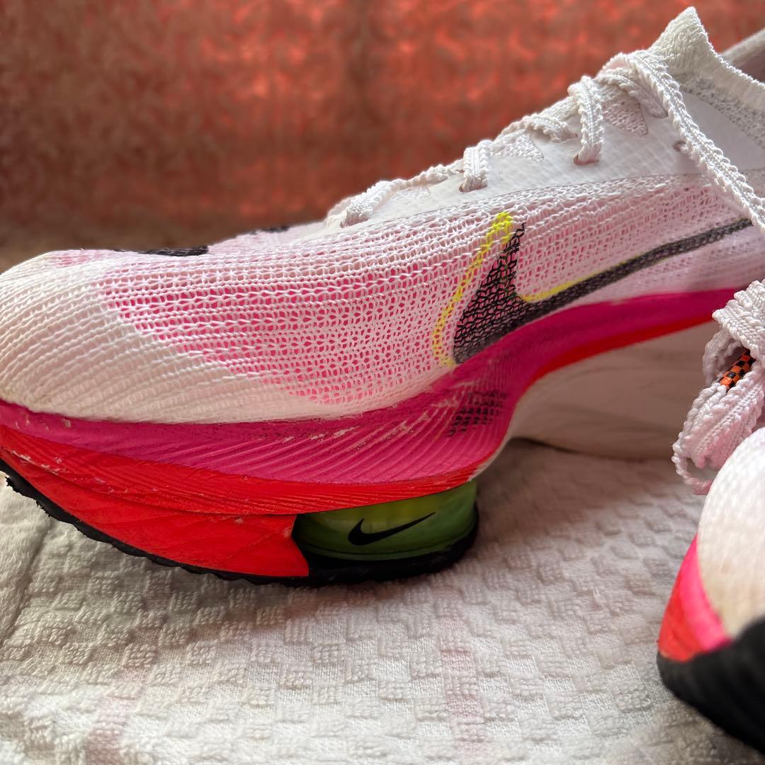 ZoomX アルファフライ 東京オリンピックカラーランニングシューズ 限定