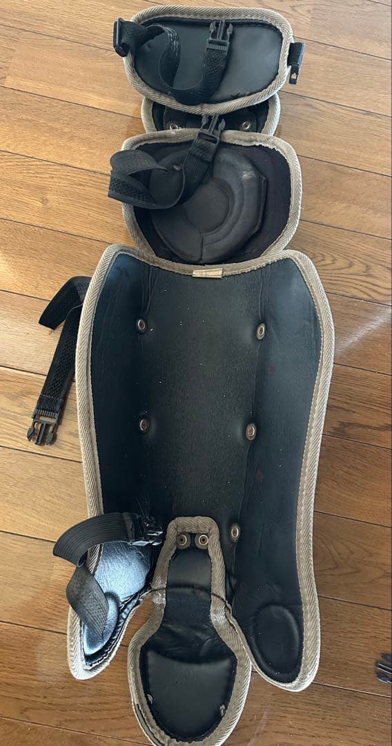 千葉ロッテマリーンズ 田村龍弘 レガース 実使用 - メルカリ