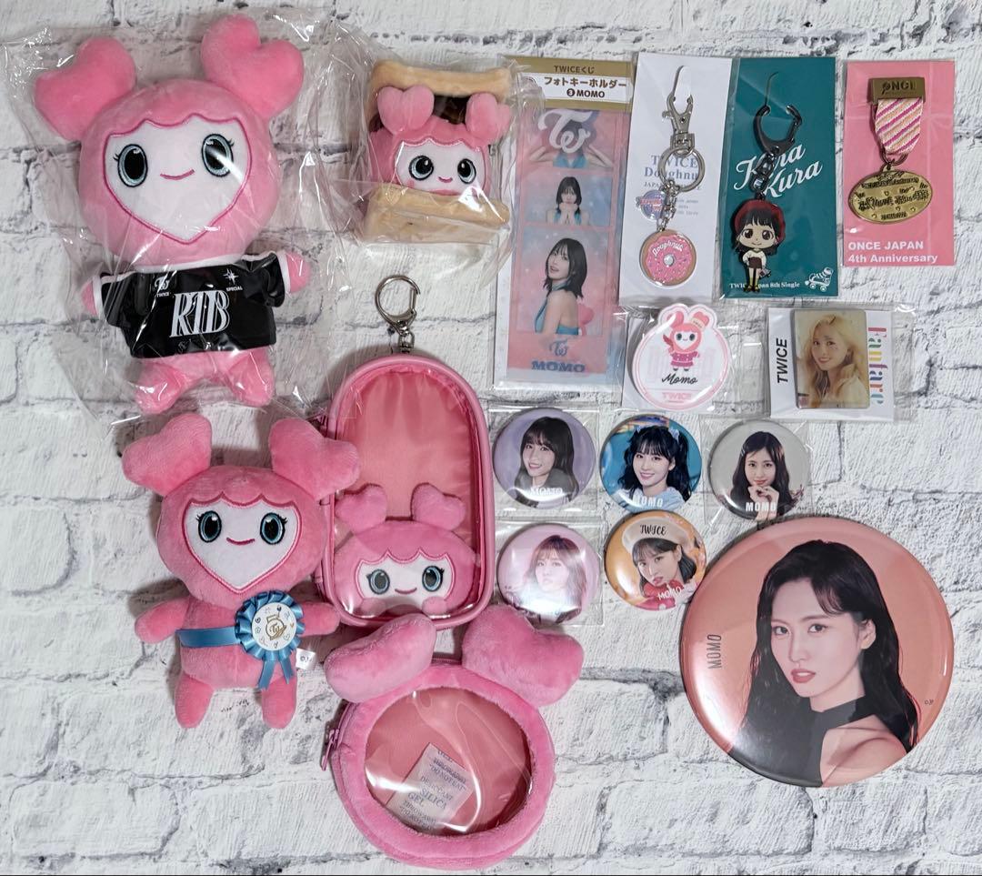 TWICE MOMO 64 READY TO BE タンクトップ