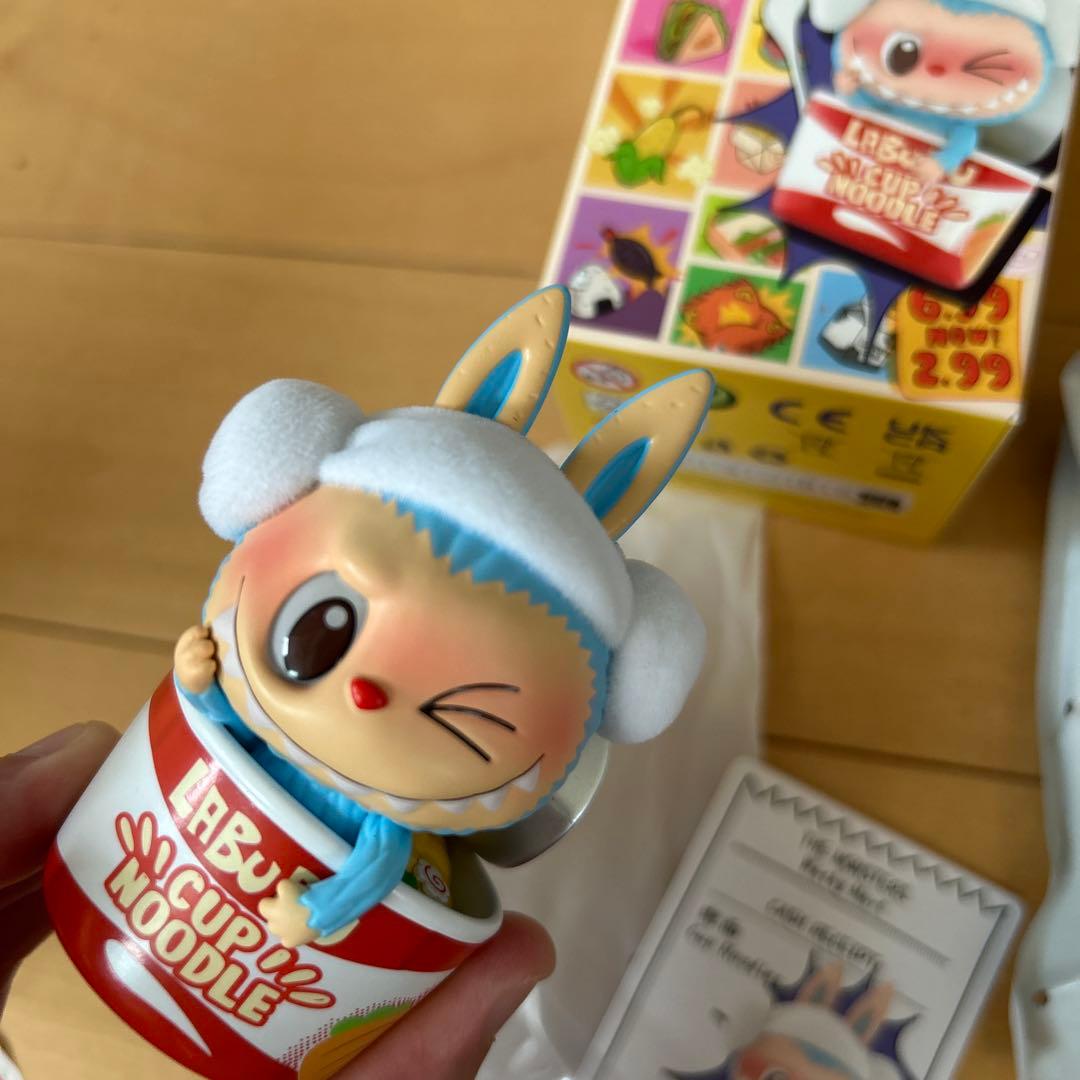 THE MONSTERSWacky Mart LABUBU CUP NOODLE - メルカリ