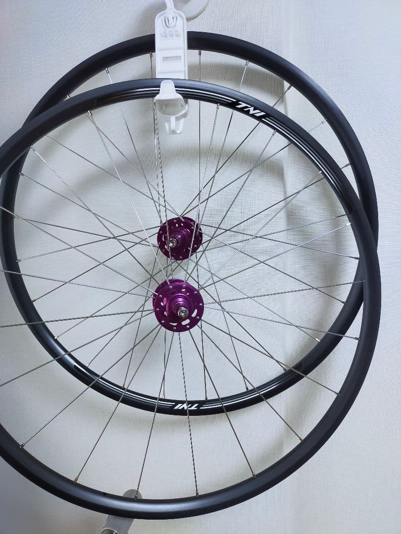 新品】ピストホイール【前20H後24H】