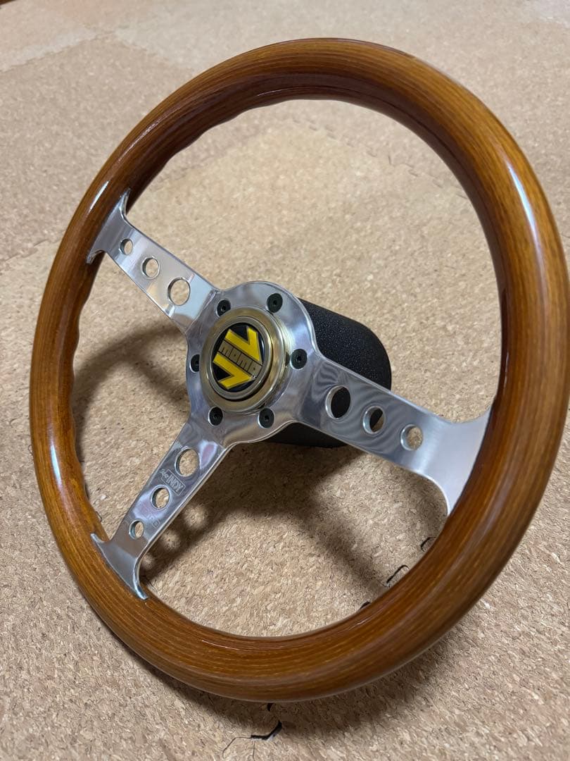 希少ゴールドホーン】MOMO SUPER INDY ウッドステアリング 車・バイク