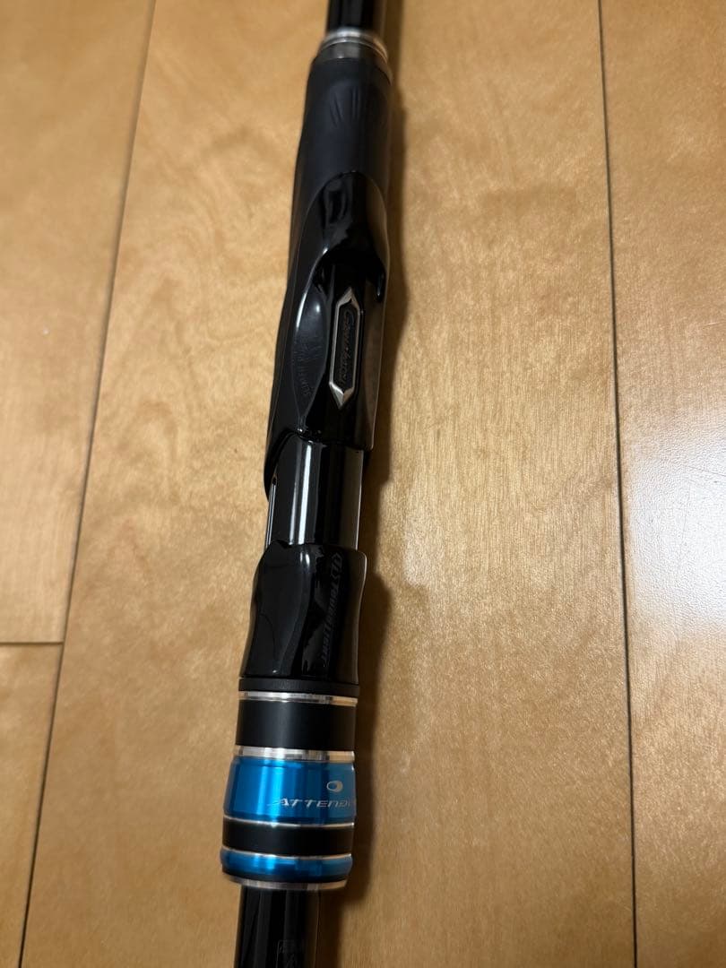 【美品・保証期限内】がまかつ アテンダー3 1.25号 5.0m アテンダーⅢ