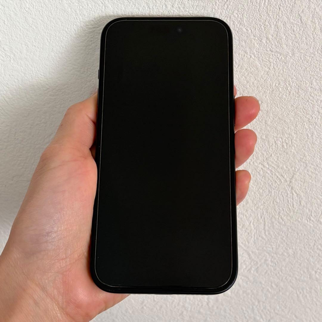 美品箱あり】Apple iPhone15本体128GB SIMフリー ブラック - メルカリ