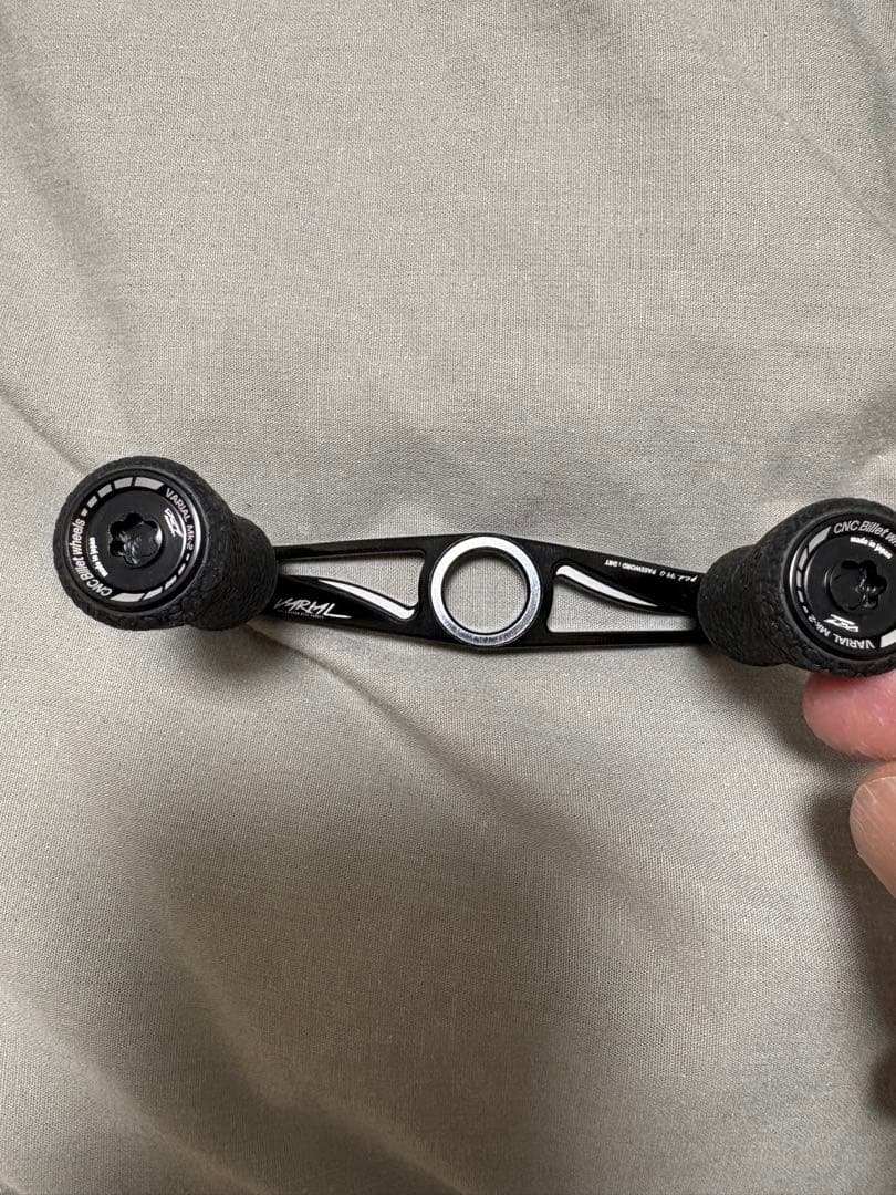 DRT VARIAL pcd79 ブラック DRT VARIAL P.C.D 79 Reel Handle Black Japan New Baitcasting Tackle