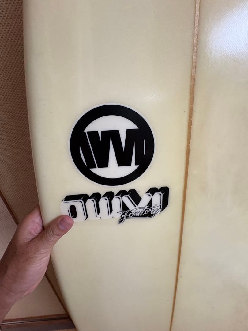 珍しい木梨さんのサーフボード5.11179センチぐらい幅47センチ厚み5.7