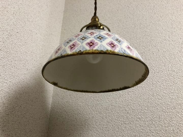 山野辺彩　ランプシェード