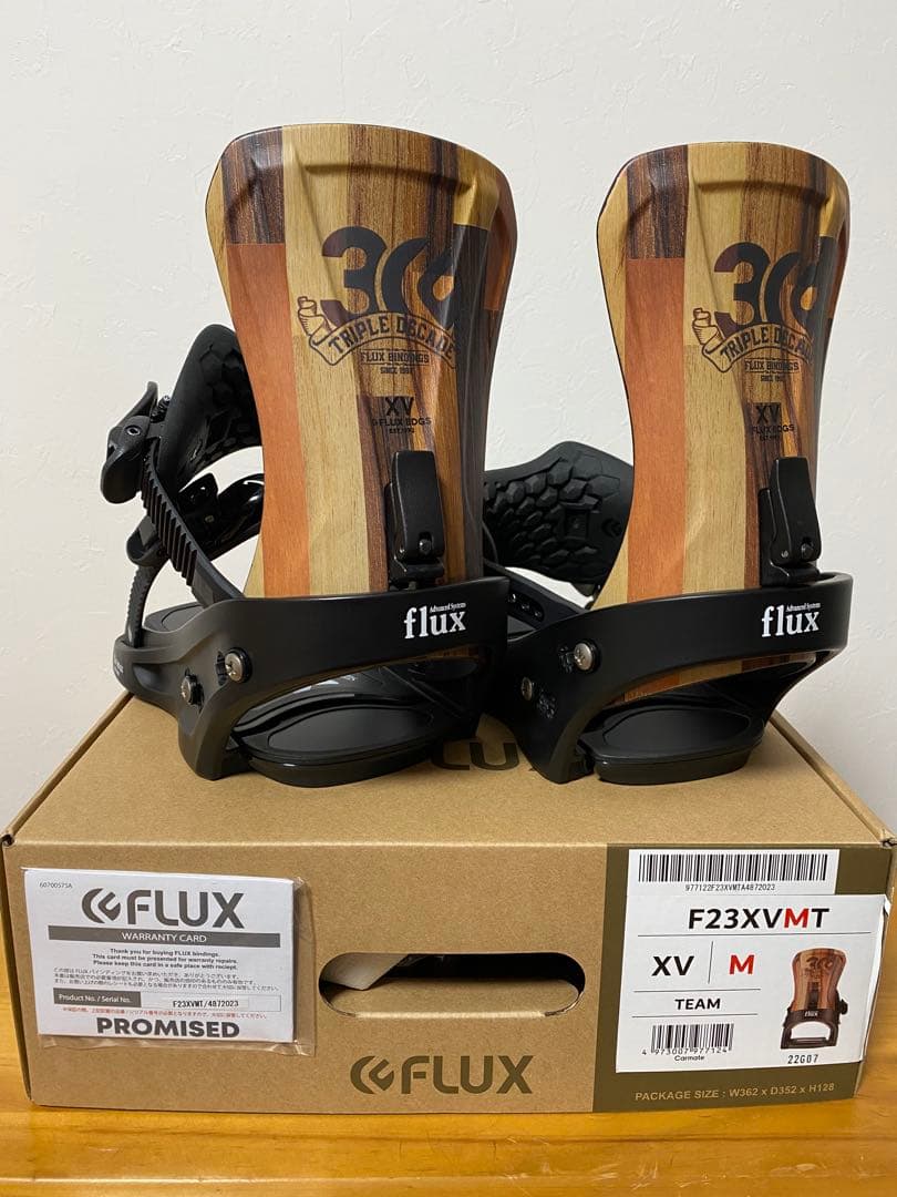 Flux xv Mサイズ ハイバックは CVのカスタムです。 XV | FLUX ONLINE