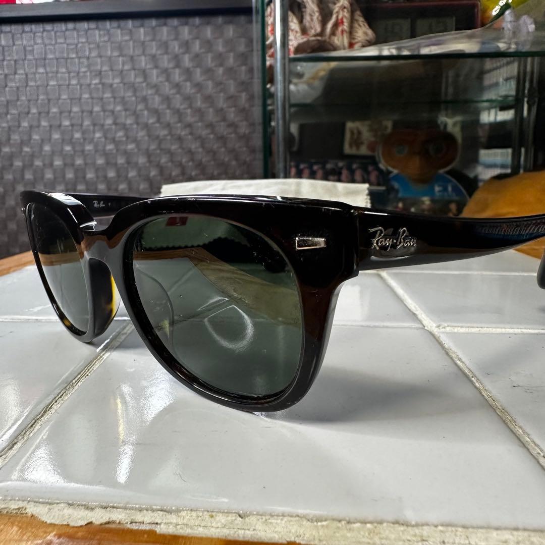 Ray-Ban Wayfarer METEOR 2点まとめ売り Ray-Ban写真前半4枚METEOR後半