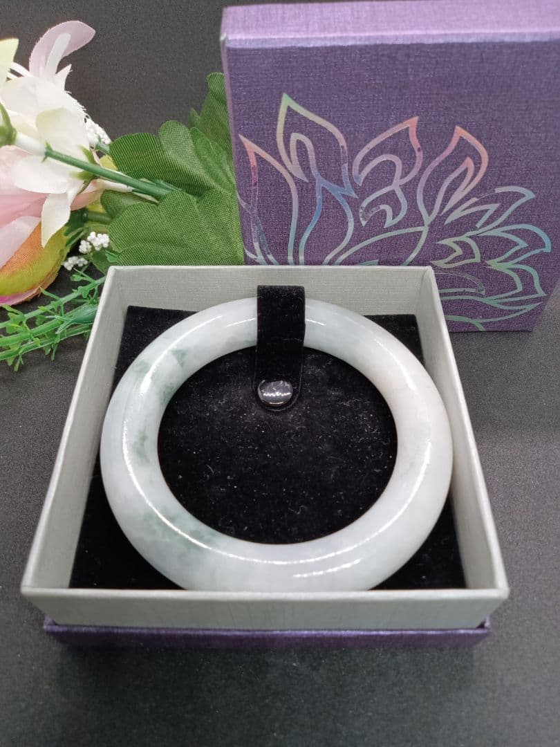 s*2様 値下げ新品✨本翡翠 ドーナツ型 バングル　白翡翠 A貨#54.4cm