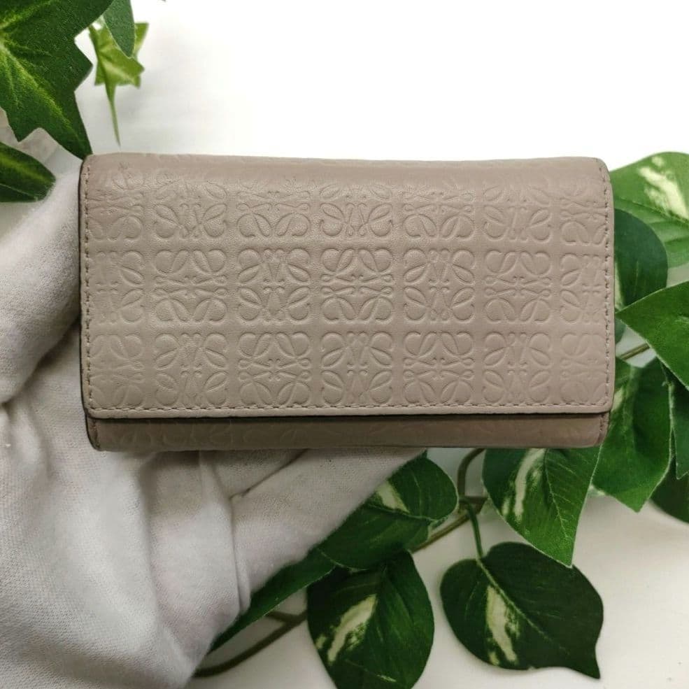 ロエベ　6連キーケース　リピートアナグラム　ベージュ　ライトオーツ LOEWE キーケース 6連 リピートアナグラム ライトオーツ ベージュ