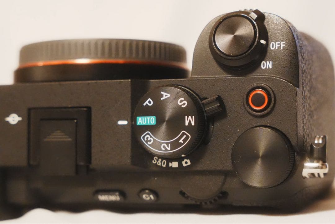 保証2029年2月16日まで】ソニー α7CⅡ ボディ ブラック リグ付 - メルカリ