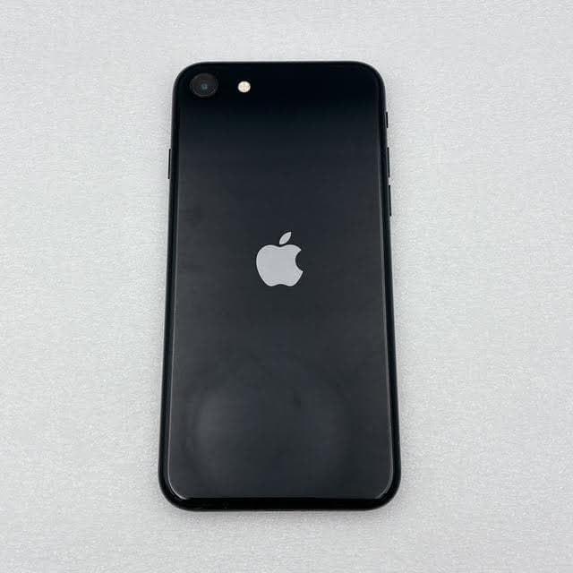 美品✨iPhoneSE3 128GB SIMフリー ブラック バッテリー100％ - メルカリ